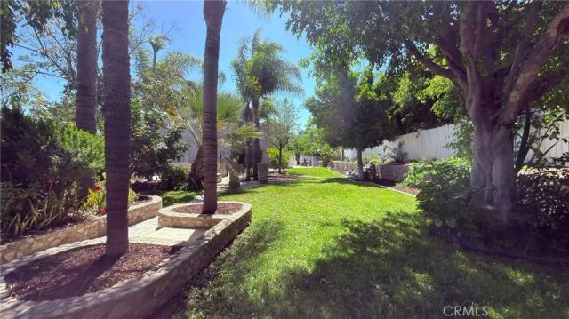 2784 James Street, Corona, CA 92881