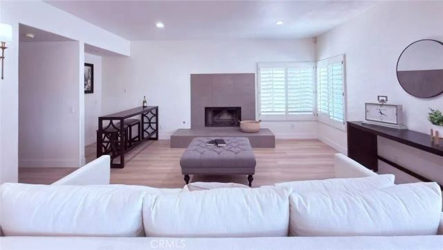 2784 James Street, Corona, CA 92881