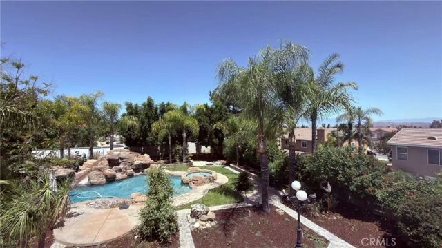 2784 James Street, Corona, CA 92881