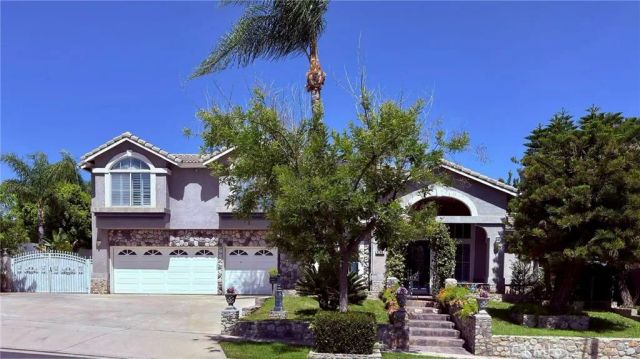 2784 James Street, Corona, CA 92881