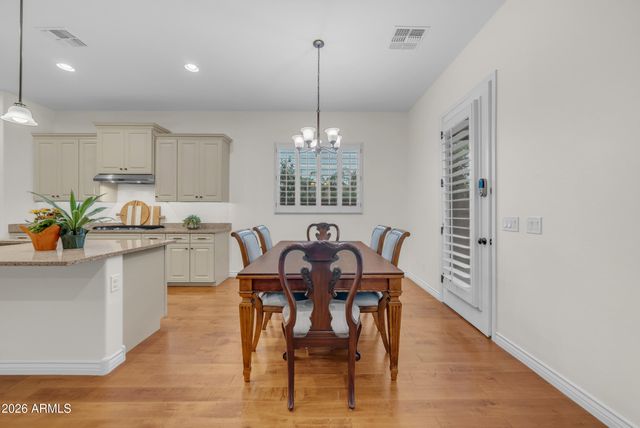 2879 E APPALOOSA Road, Gilbert, AZ 85296
