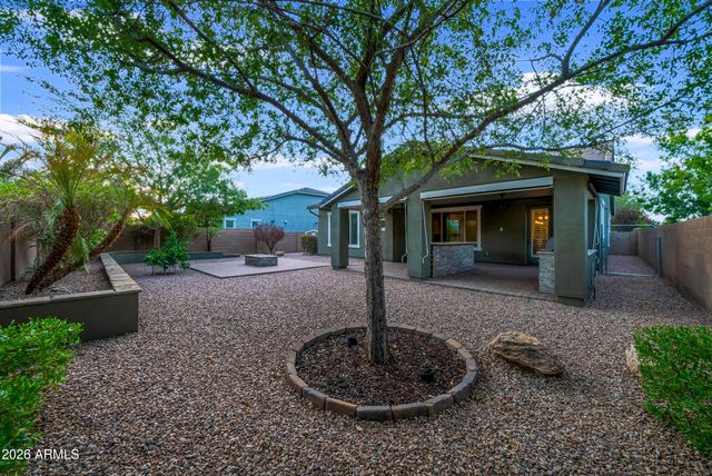 2879 E APPALOOSA Road, Gilbert, AZ 85296