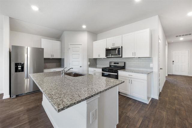 1641 Lilyturf ST, New Braunfels, TX 78130