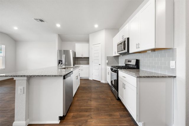 1641 Lilyturf ST, New Braunfels, TX 78130