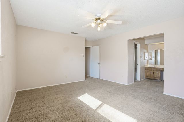 2219 Lavon Creek Lane, Arlington, TX 76006