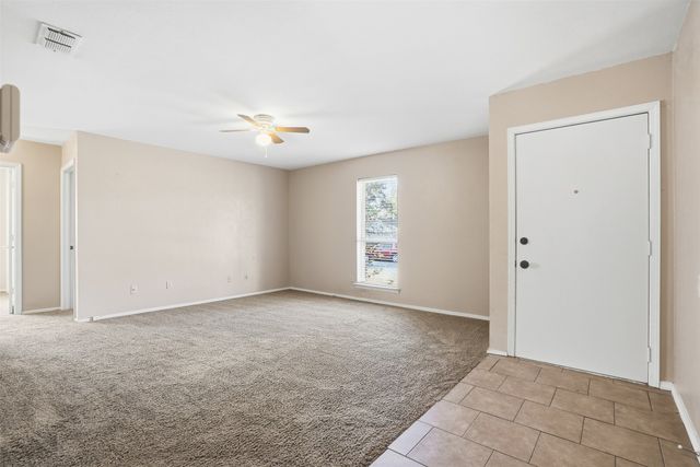 2219 Lavon Creek Lane, Arlington, TX 76006