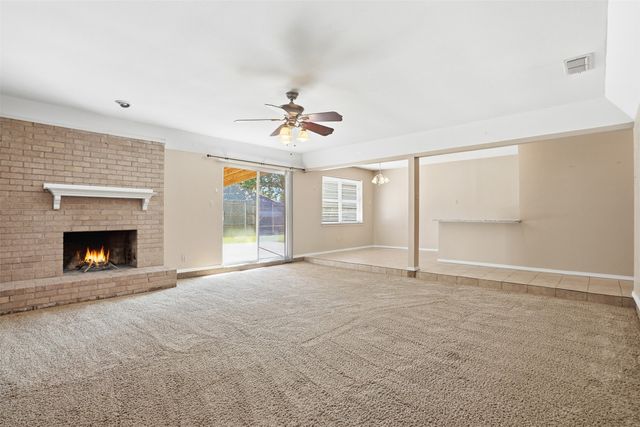 2219 Lavon Creek Lane, Arlington, TX 76006