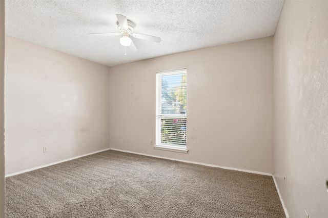 2219 Lavon Creek Lane, Arlington, TX 76006