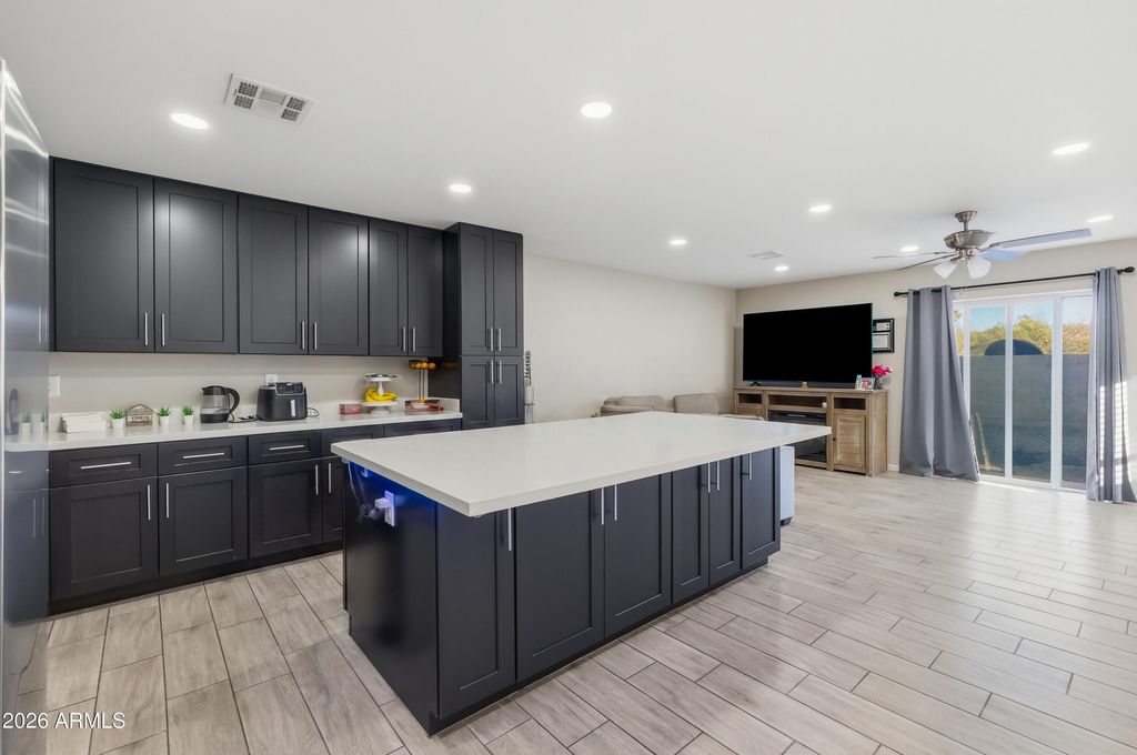 2421 E PUEBLO Avenue, Phoenix, AZ 85040 — photo 4