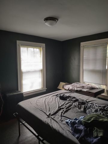 323 Stewart Avenue, Columbus, OH 43206
