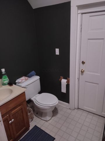 323 Stewart Avenue, Columbus, OH 43206