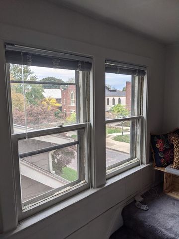 323 Stewart Avenue, Columbus, OH 43206