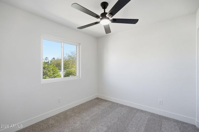 1410 E TOPEKA Drive, Phoenix, AZ 85024