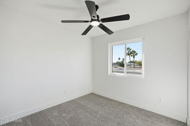 1410 E TOPEKA Drive, Phoenix, AZ 85024