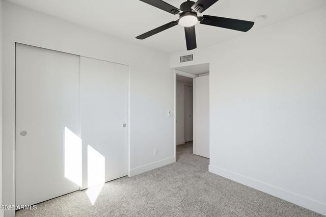 1410 E TOPEKA Drive, Phoenix, AZ 85024