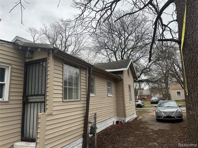 19333 Grandville Avenue, Detroit, MI 48219