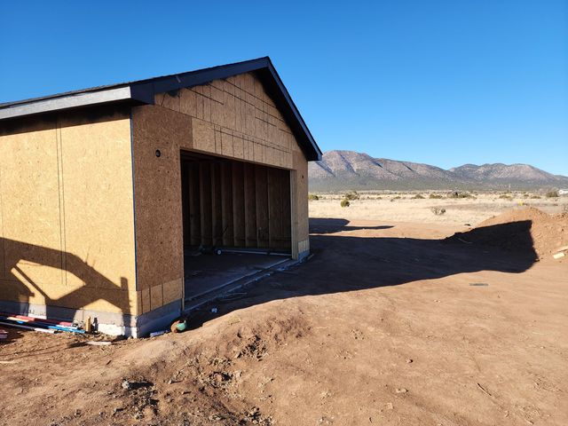 3 Luna Del Prado, Edgewood, NM 87015