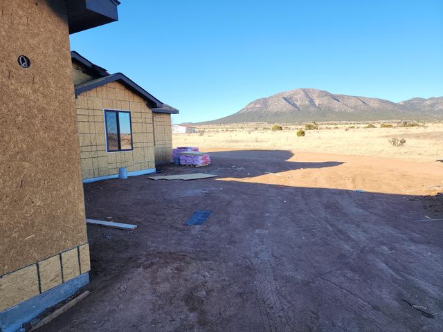 3 Luna Del Prado, Edgewood, NM 87015