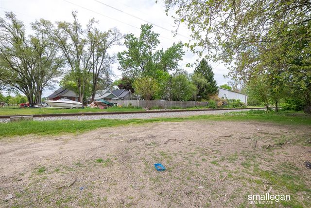 619 Lake Street, Kalamazoo, MI 49001