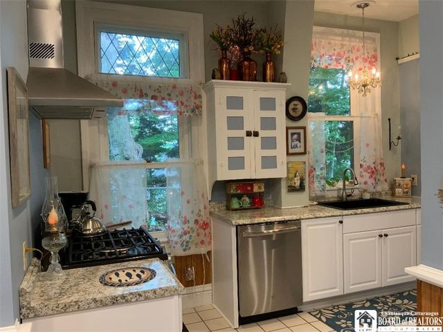 55 Lambert Avenue, Pomfret, NY 14063