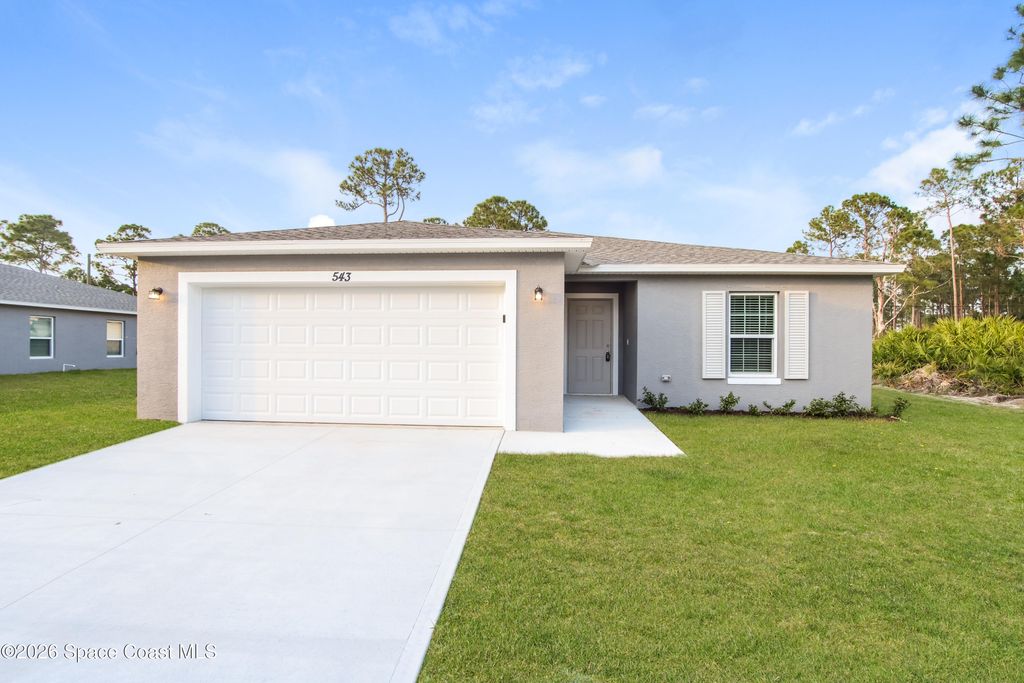543 Reading Street SE, Palm Bay, FL 32909
