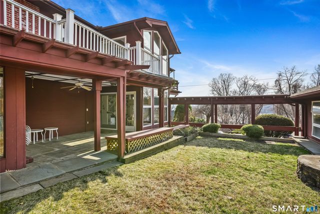 31 Mountain View Drive, Brookfield, CT 06804