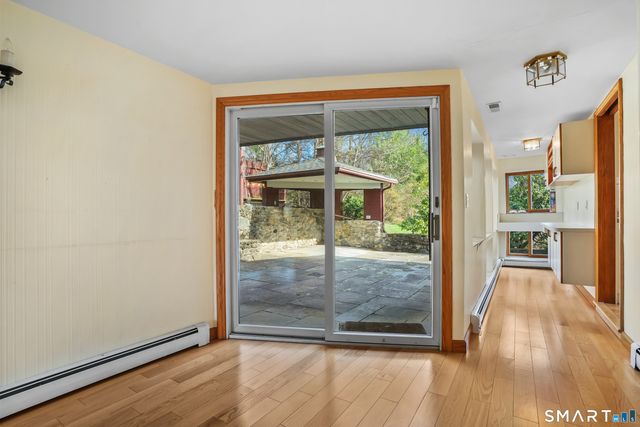 31 Mountain View Drive, Brookfield, CT 06804