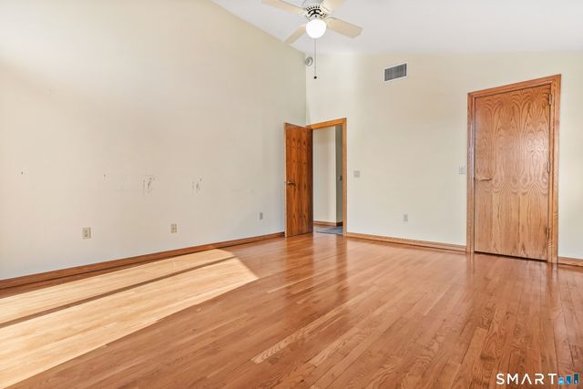 31 Mountain View Drive, Brookfield, CT 06804