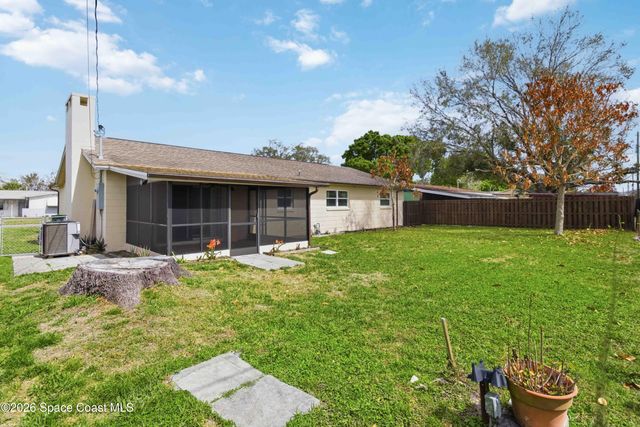 285 Hickory Avenue, Merritt Island, FL 32953