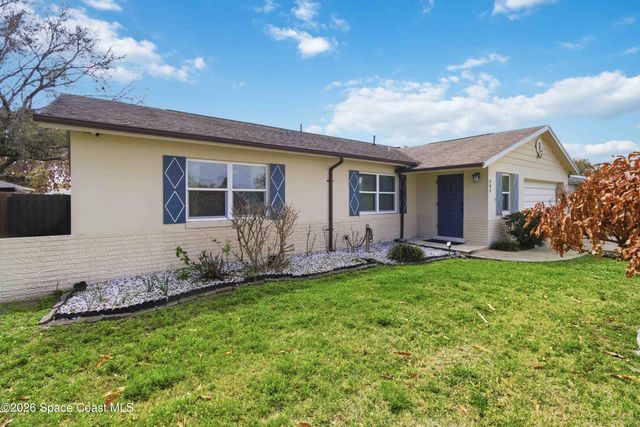 285 Hickory Avenue, Merritt Island, FL 32953