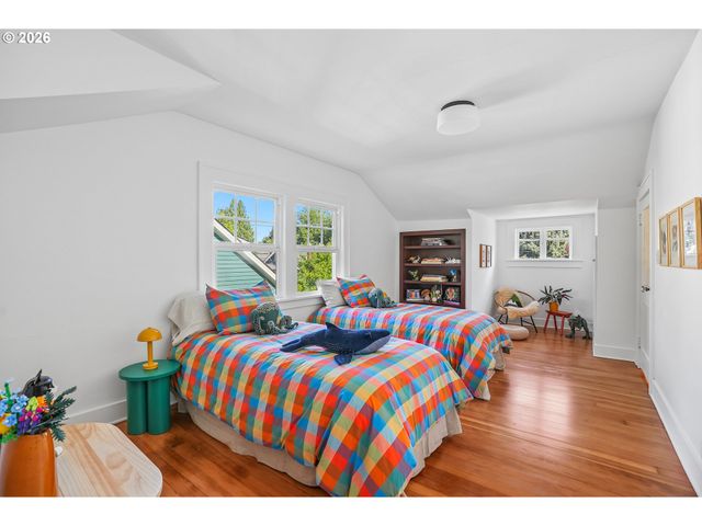 3568 Ne SCHUYLER St, Portland, OR 97212