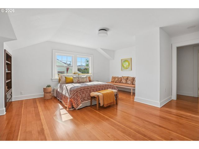 3568 Ne SCHUYLER St, Portland, OR 97212