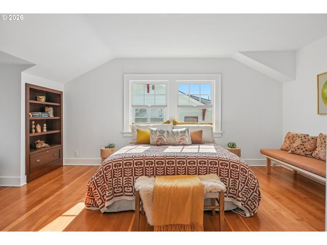 3568 Ne SCHUYLER St, Portland, OR 97212