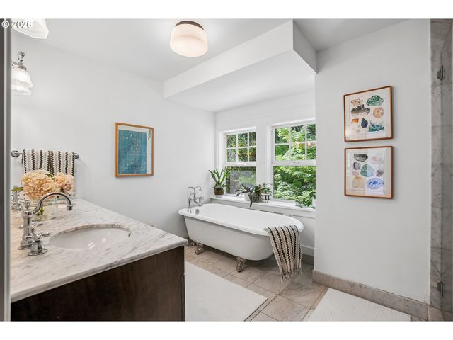 3568 Ne SCHUYLER St, Portland, OR 97212