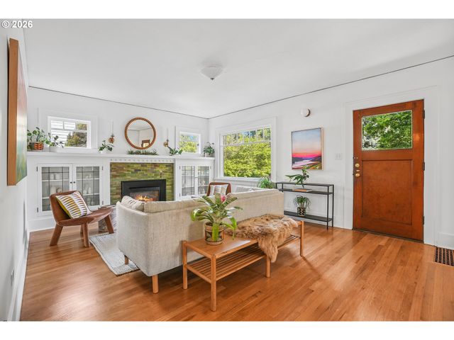 3568 Ne SCHUYLER St, Portland, OR 97212