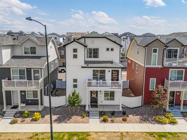 18260 E 51st Place, Denver, CO 80249