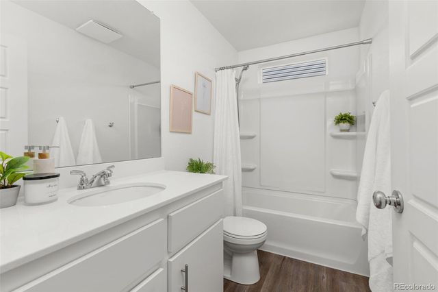 18260 E 51st Place, Denver, CO 80249