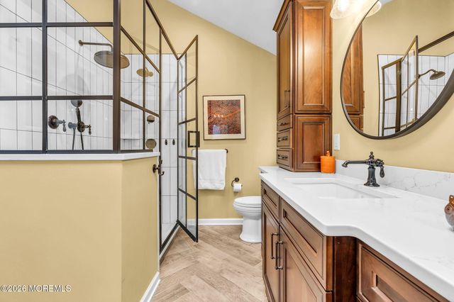 20 Red Coach Lane, Holmdel, NJ 07733