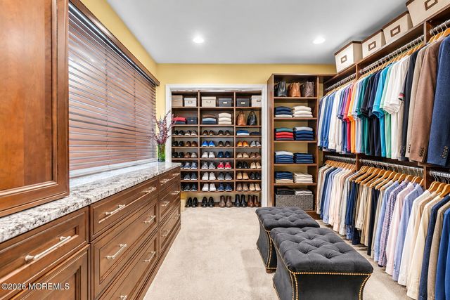 20 Red Coach Lane, Holmdel, NJ 07733