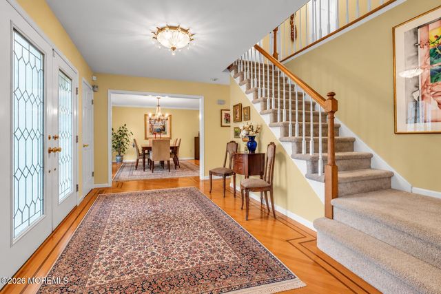 20 Red Coach Lane, Holmdel, NJ 07733