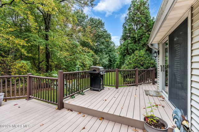 20 Red Coach Lane, Holmdel, NJ 07733