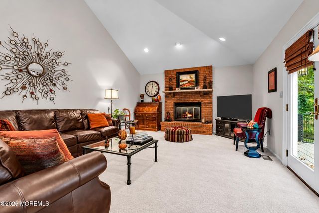 20 Red Coach Lane, Holmdel, NJ 07733