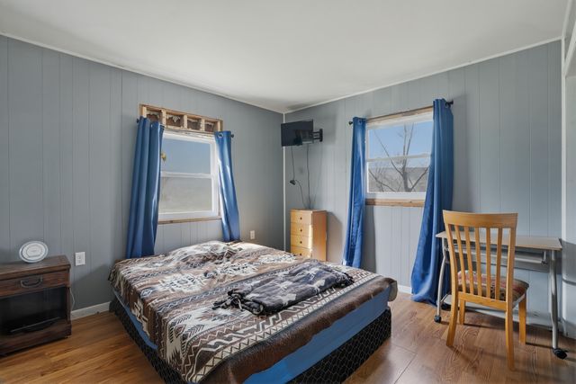 482 E Grove Street, Wheatfield, IN 46392