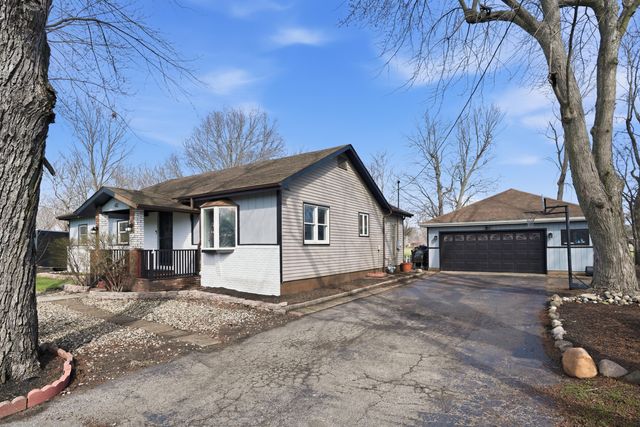 482 E Grove Street, Wheatfield, IN 46392