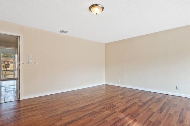 833 NW 82nd Ave 6, Plantation, FL 33324