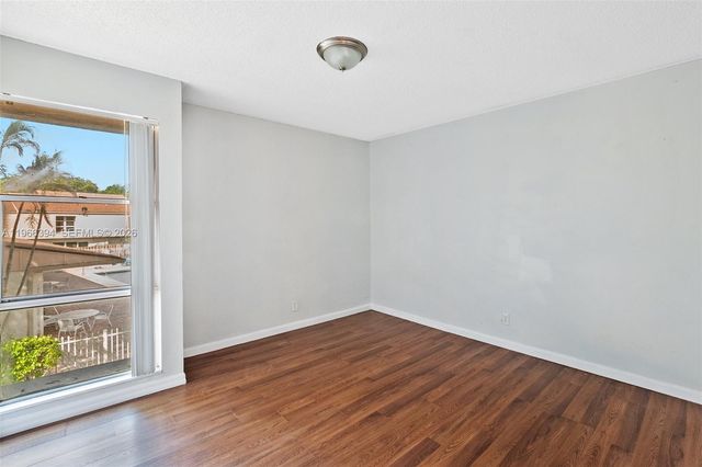 833 NW 82nd Ave 6, Plantation, FL 33324