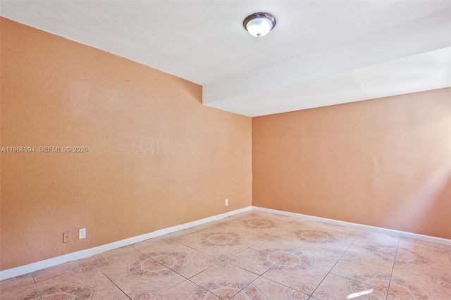 833 NW 82nd Ave 6, Plantation, FL 33324