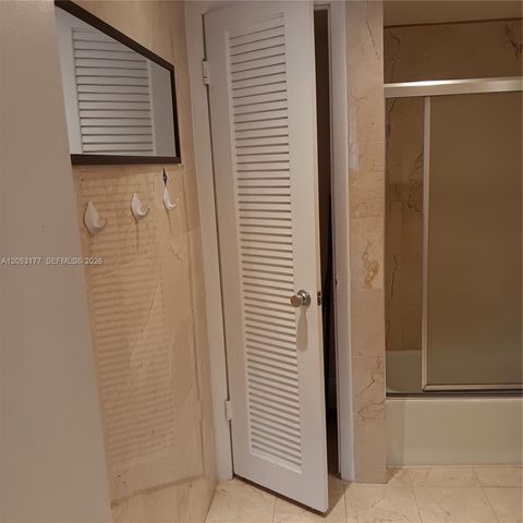 19390 Collins Avenue 1014, Sunny Isles Beach, FL 33160