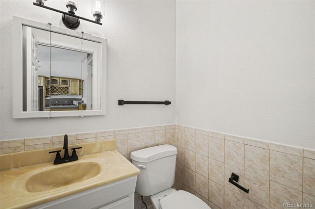 4227 S Uravan Street, Aurora, CO 80013