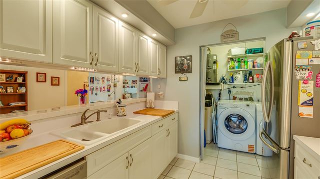 1207 11TH CIRCLE SE 128, Largo, FL 33771
